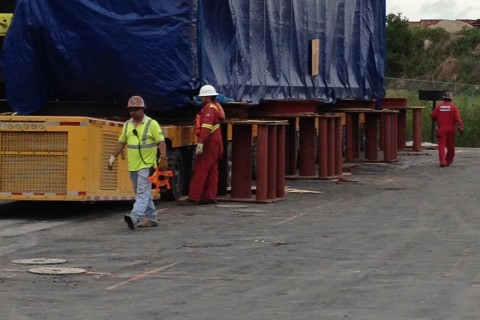 Q_Air Freight Forwarding_ Barge offloading (15)