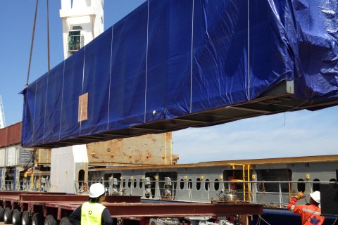 Q_Air Freight Forwarding_Off loading Charter Ship
